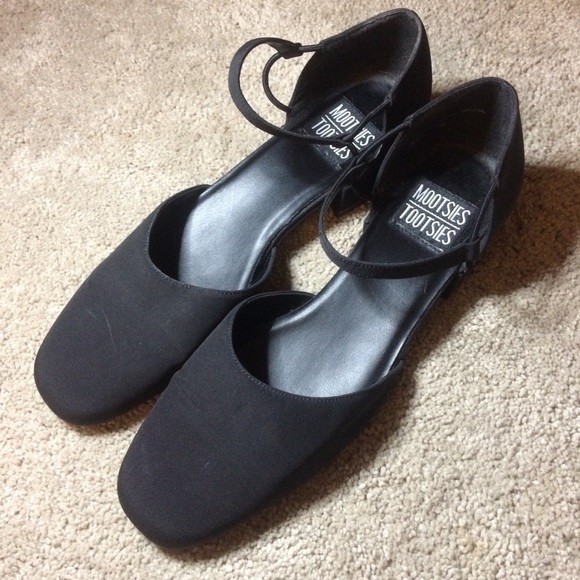 mootsie tootsie mary janes